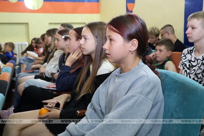 НЕскучные встречи в «Свитанке»: журналисты, БРСМ и разговор о главном
