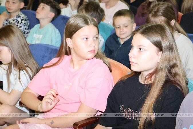 НЕскучные встречи в «Свитанке»: журналисты, БРСМ и разговор о главном