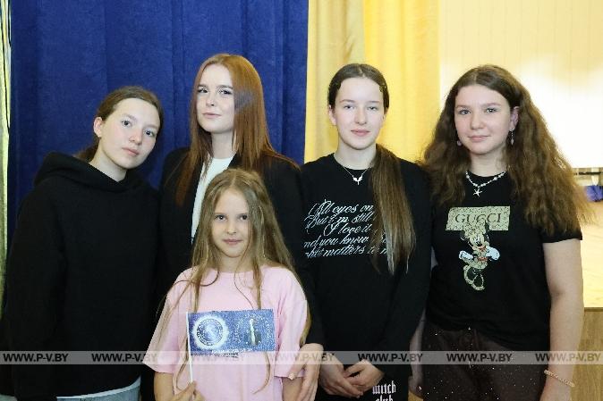 НЕскучные встречи в «Свитанке»: журналисты, БРСМ и разговор о главном