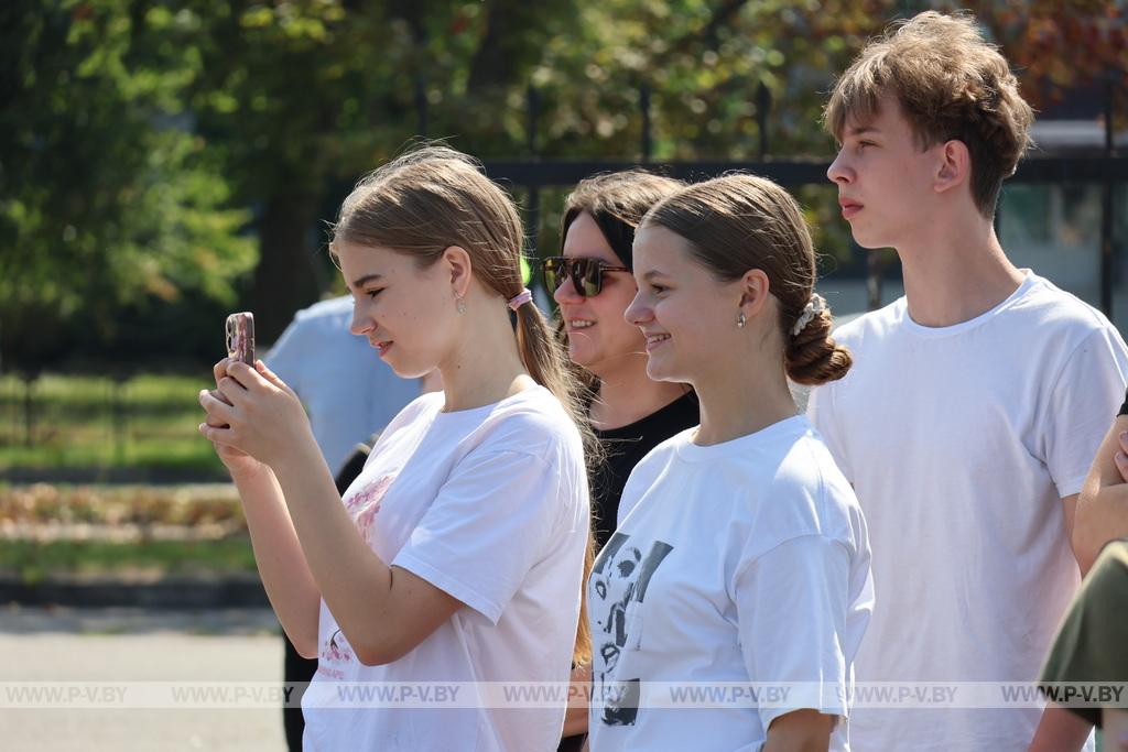 В Пинске дети покатались на картах и заодно закрепили знания ПДД