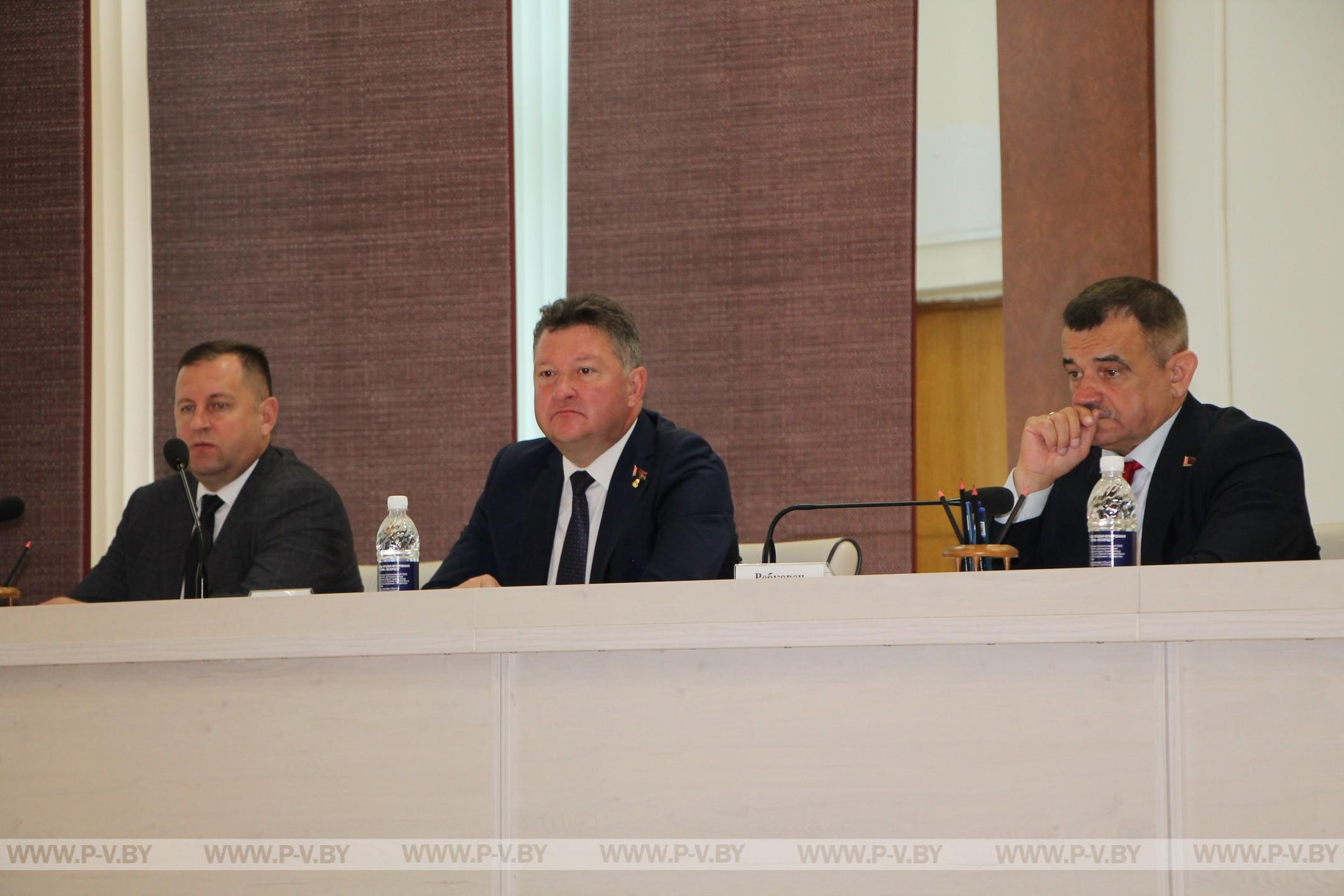 Итоги полугодия подвели в Пинском горисполкоме