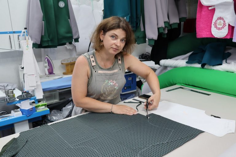 Залатая іголка Анастасіі Шэлест з Пінска Залатая іголка Анастасіі Шэлест з Пінска