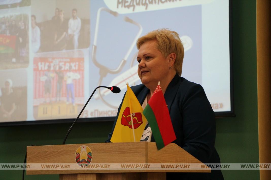 В больницы и поликлиники Пинска пришли 57 молодых специалистов
