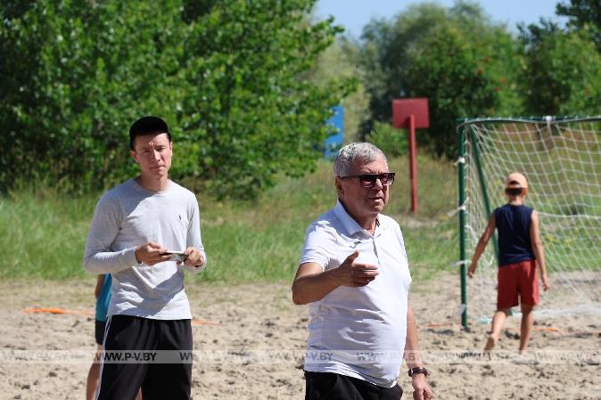 Пинск вспомнил, что такое настоящий пляжный футбол