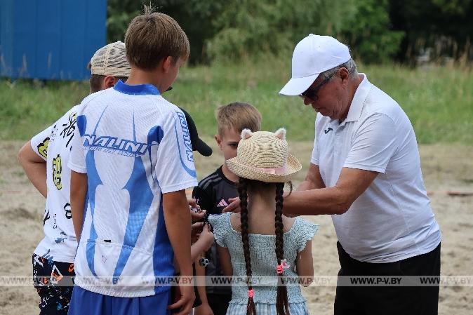 Пинск вспомнил, что такое настоящий пляжный футбол