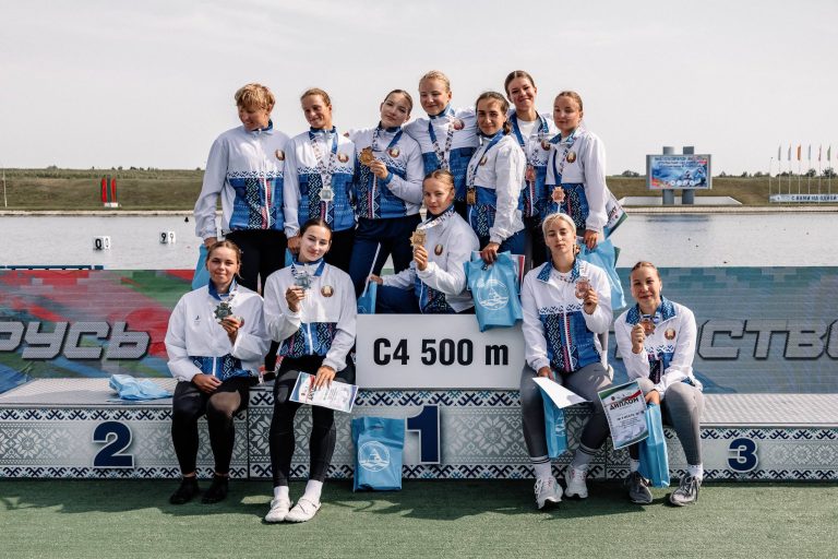 Заславль принял финал открытого чемпионата страны по гребле на байдарках и каноэ
