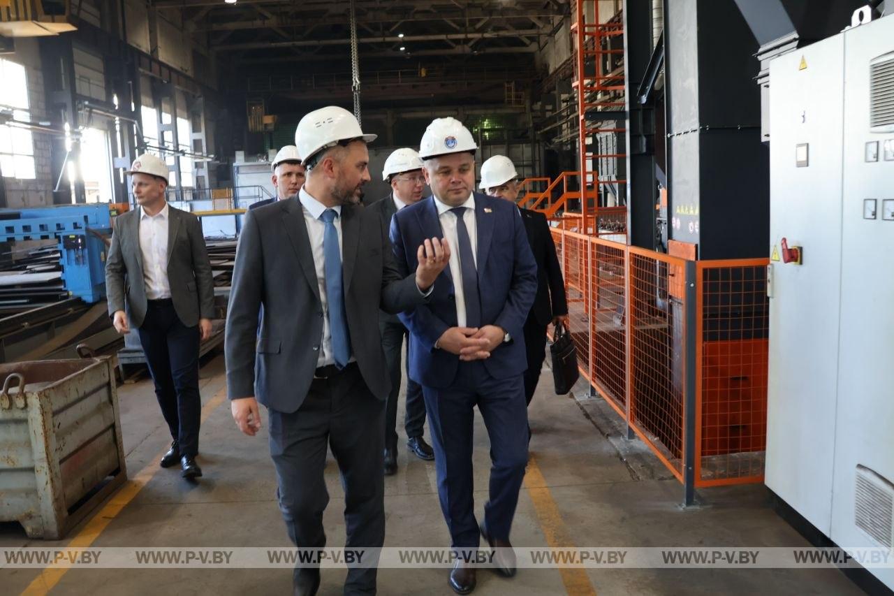 Министр промышленности посетил «Кузлитмаш»