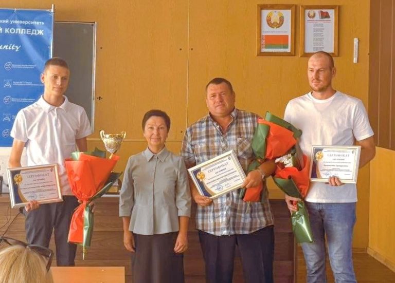 В Пинске наградили участников уборочной кампании-2026