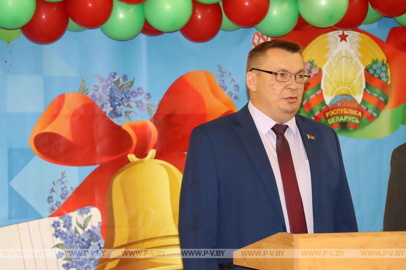 Первый звонок прозвенел для 145 учащихся Купятичской средней школы