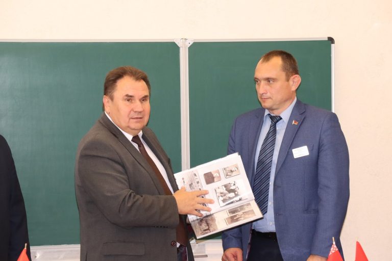 В Пинском аграрном колледже говорили о единстве