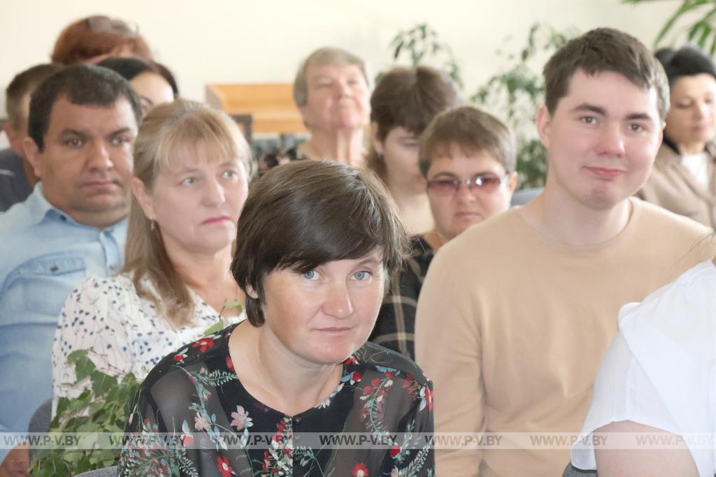 «Белая Русь» передала технику центру соцобслуживания Пинского района