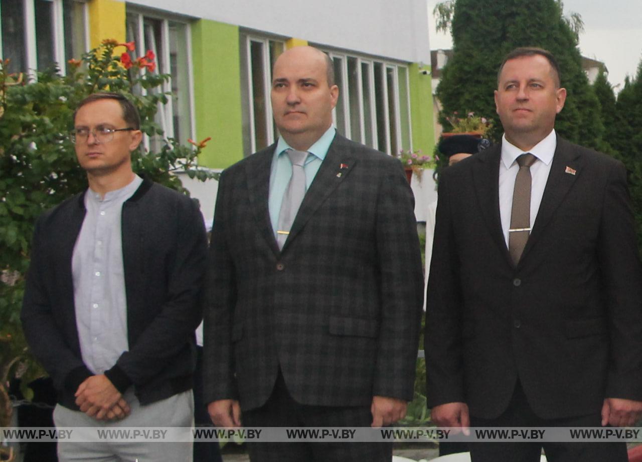 Звонок в школе №15 Пинска прозвенел 1 сентября