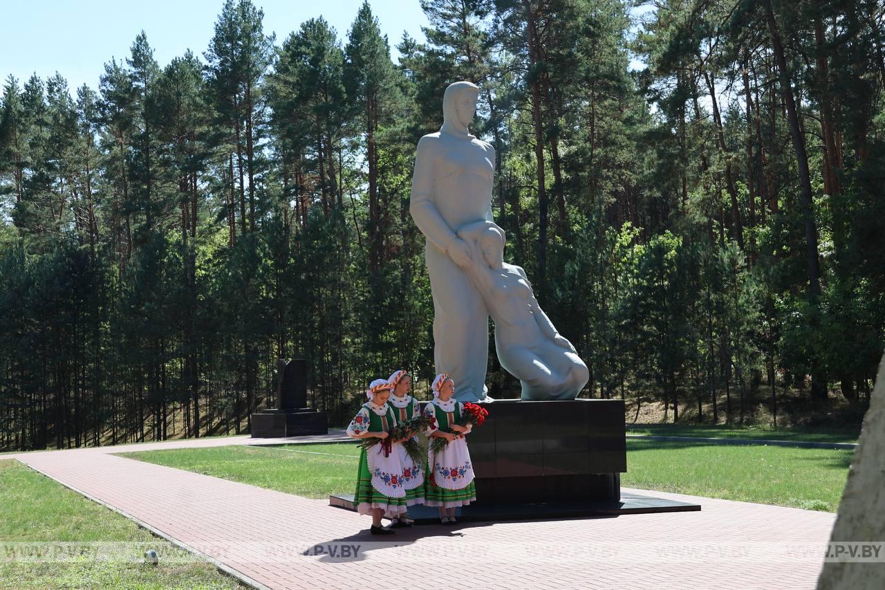 Наши коллеги в числе лучших: журналисты «Пінскага весніка» отмечены на областном конкурсе