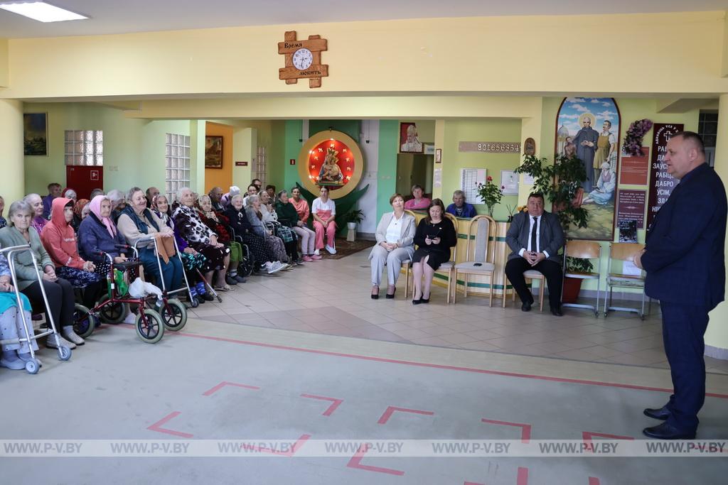 Тепло сердец и добрые слова