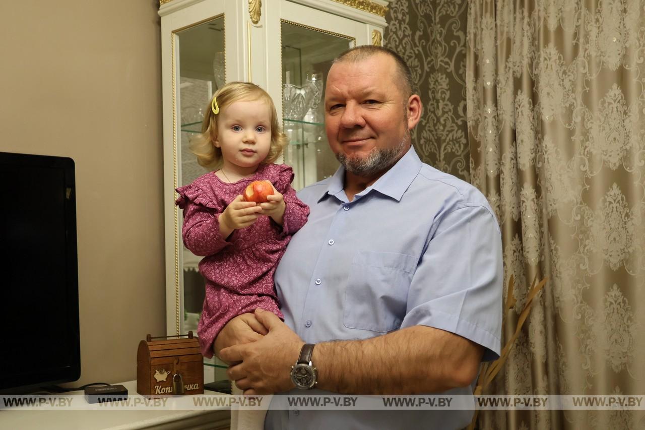 Пинчанка Галина Лопушко награждена орденом Матери