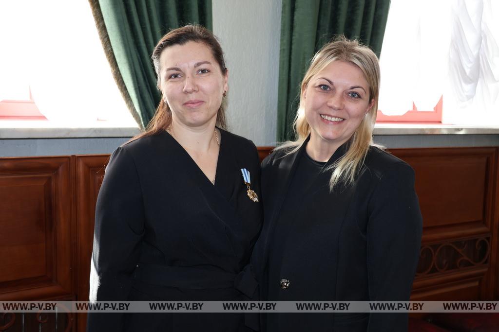В рамках Недели родительской любви состоялось праздничное мероприятие для работников системы образования Пинского района