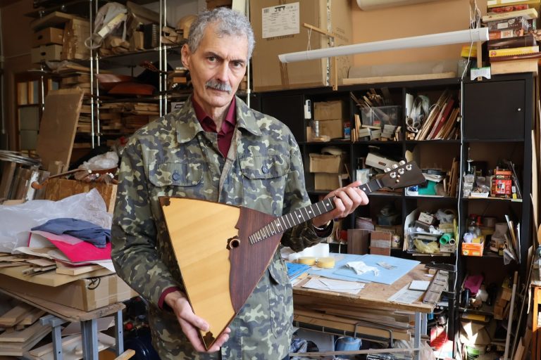 Руслан Макаревич: 35 лет с народными инструментами