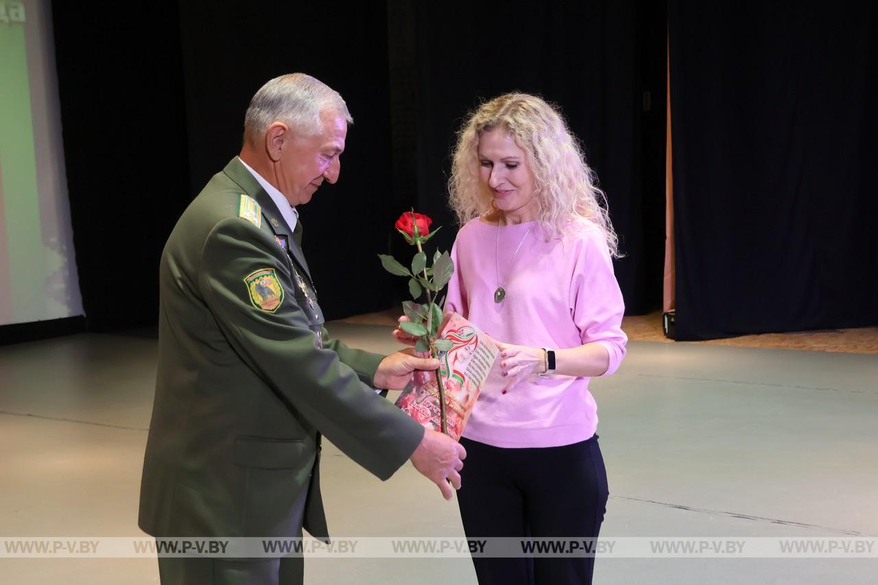 Пинский погранотряд отметил День части