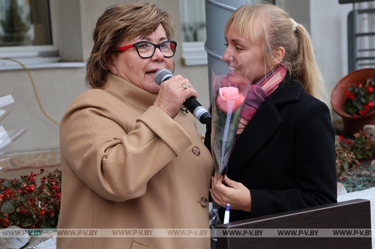 В Пинском межрайонном родильном доме отметили День матери