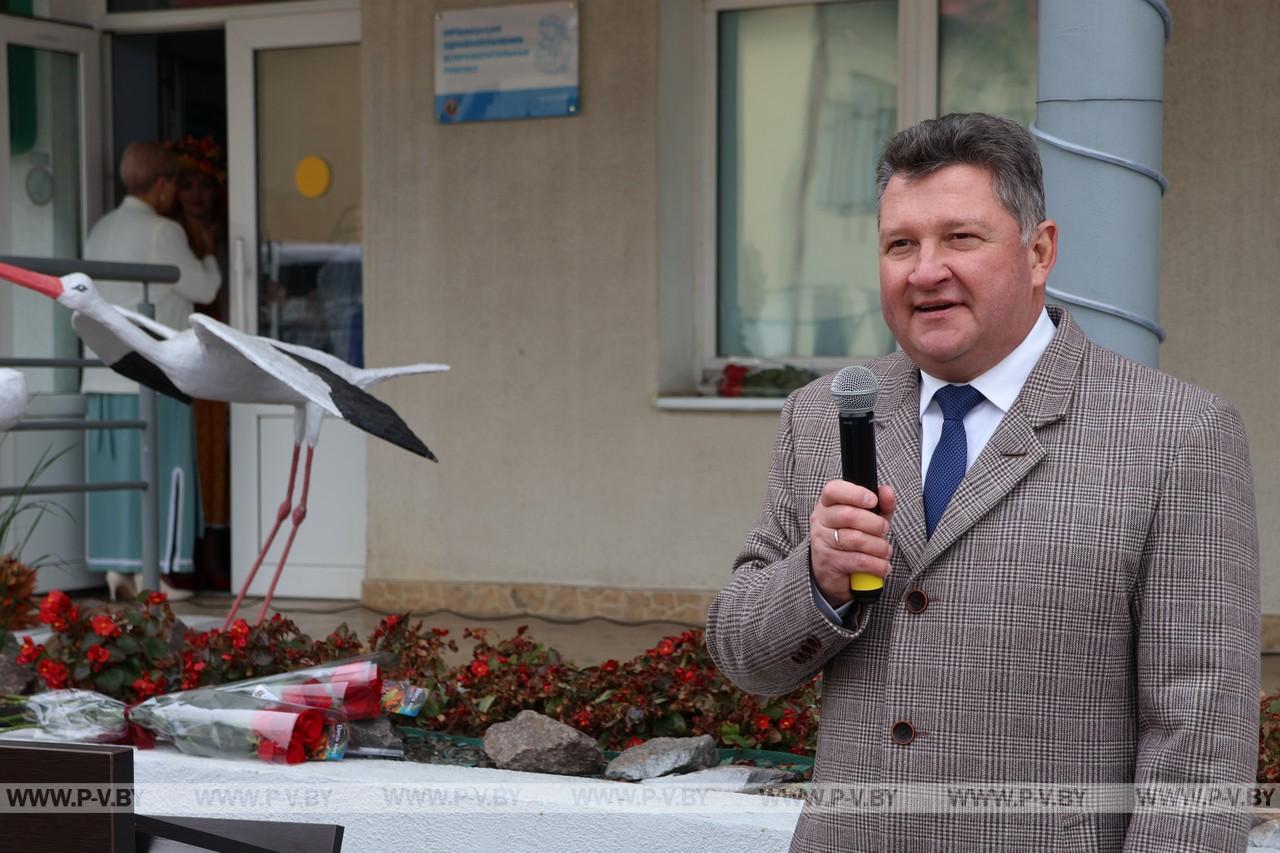 В Пинском межрайонном родильном доме отметили День матери