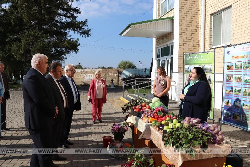 В социальных пансионатах Пинского района отметили День пожилых людей