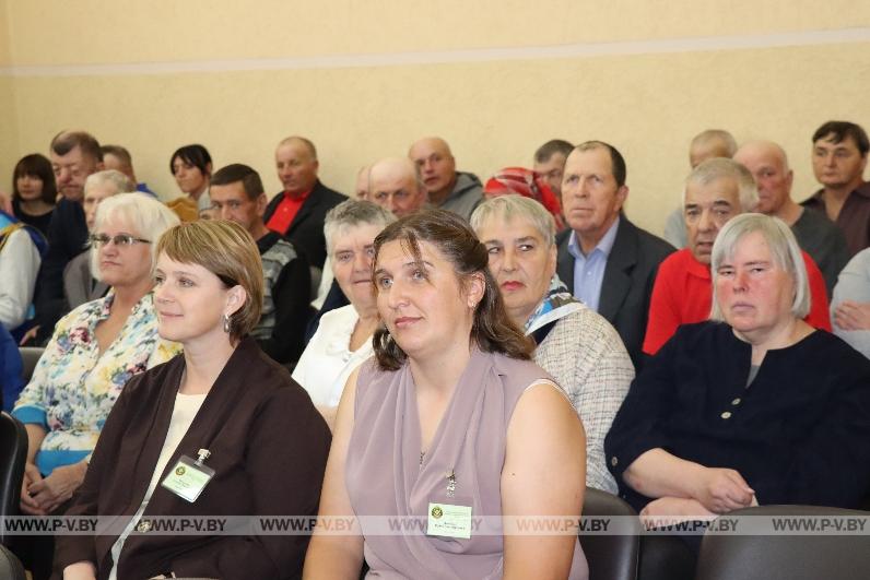 В социальных пансионатах Пинского района отметили День пожилых людей