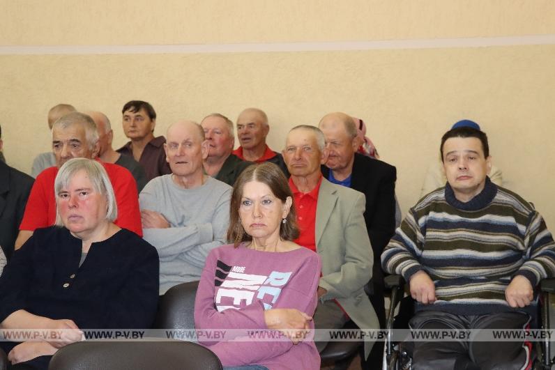 В социальных пансионатах Пинского района отметили День пожилых людей