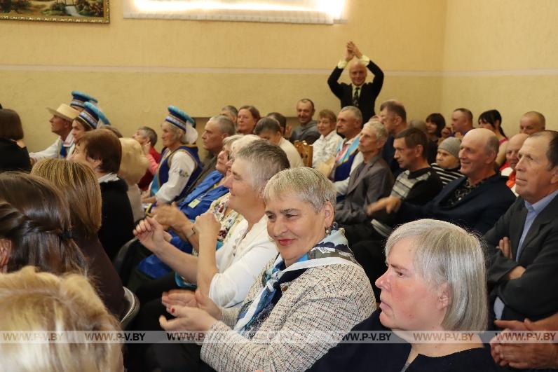 В социальных пансионатах Пинского района отметили День пожилых людей