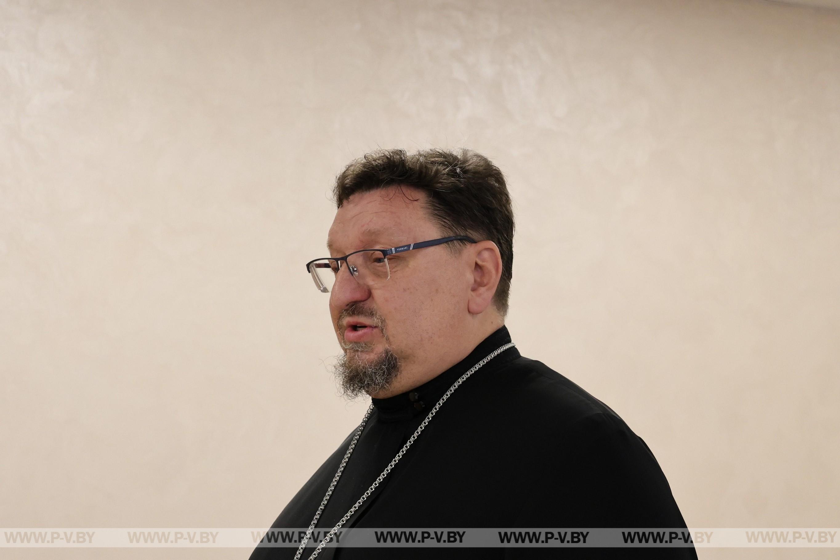 В Пинске прошла внеочередная сессия городского Совета депутатов