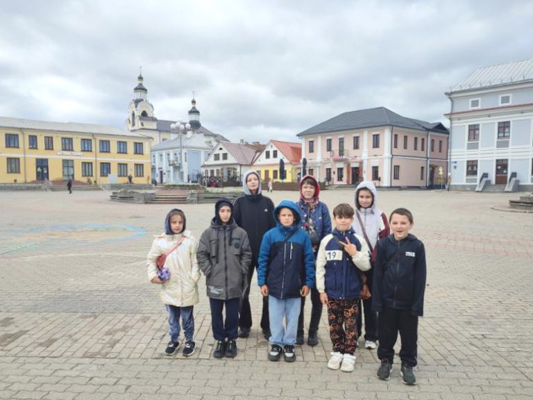 Погост-Загородские школьники побывали в Новогрудке Погост-Загородские школьники побывали в Новогрудке