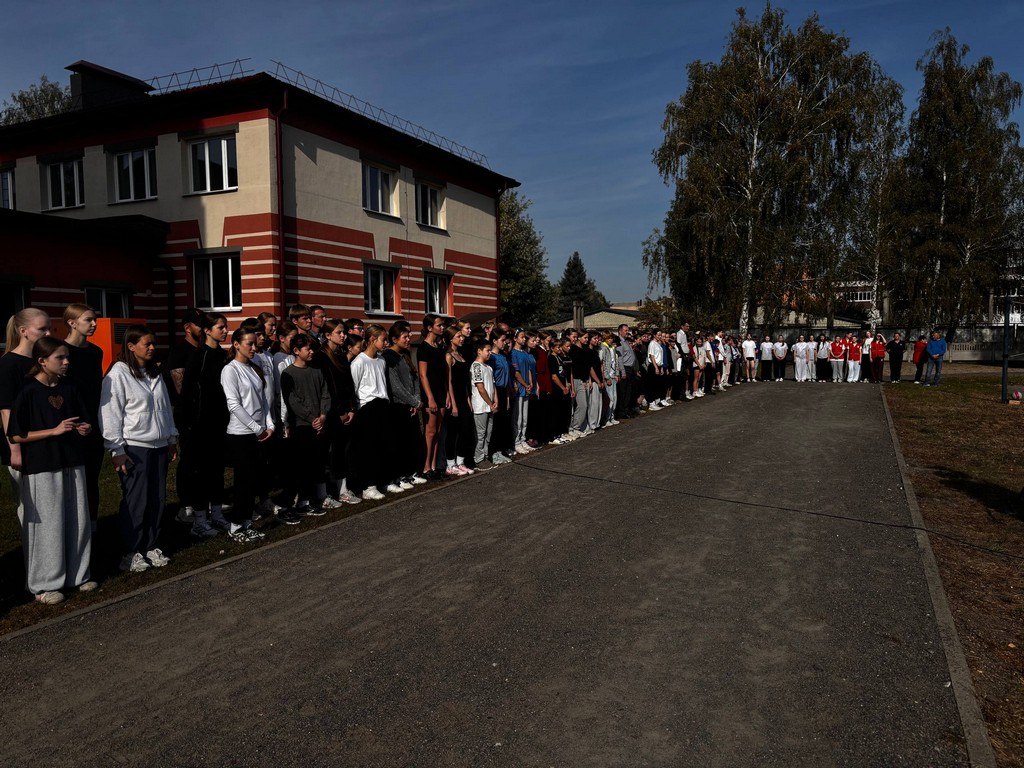 Пинские школьники сразились в пожарном спорте