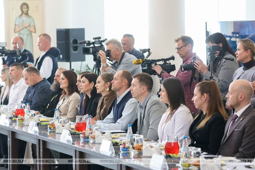 Форум «Разговор о важном: счастливая семья — крепкое государство» в Полоцке