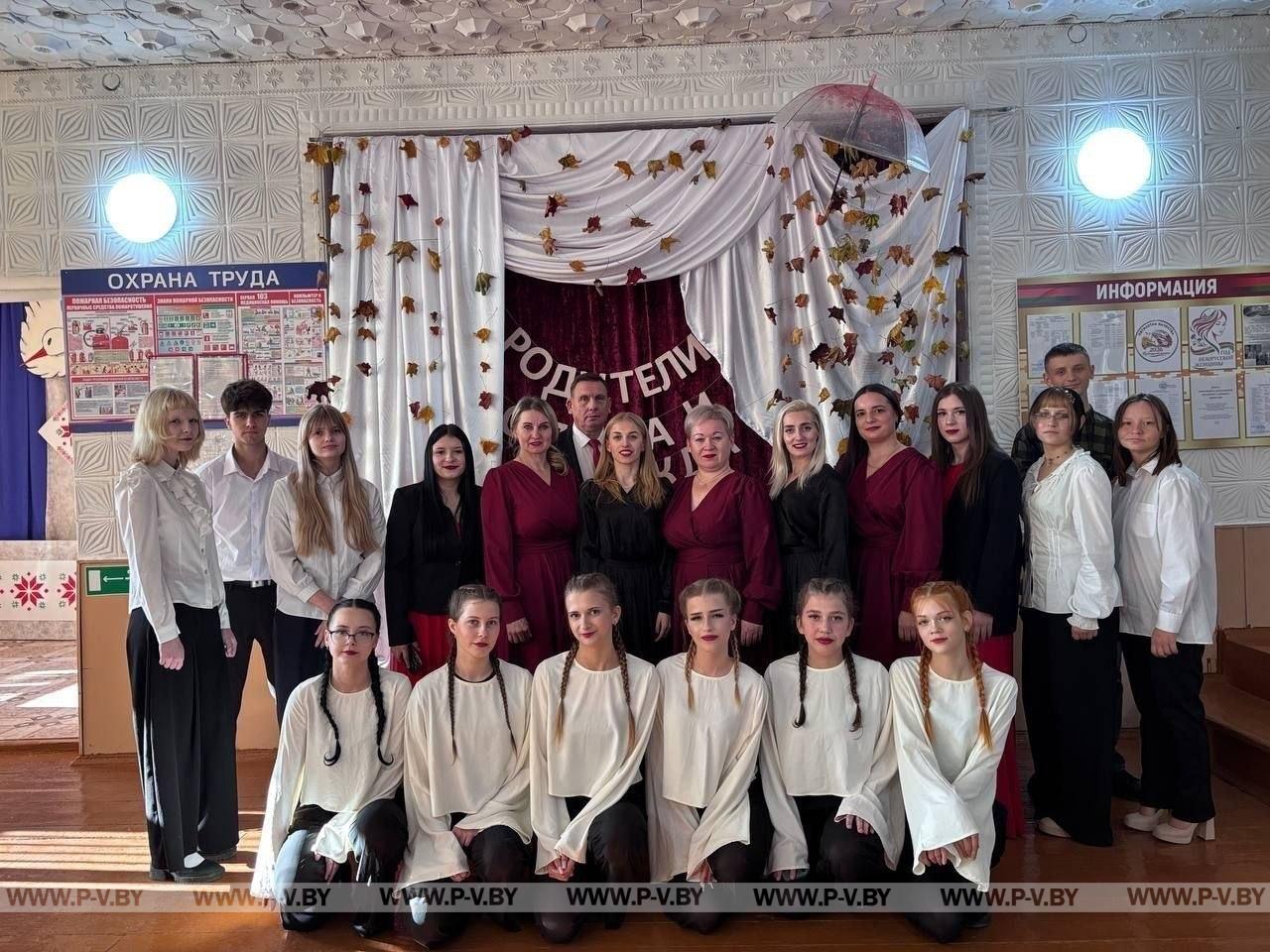 В Неделю родительской любви поздравили многодетных мам