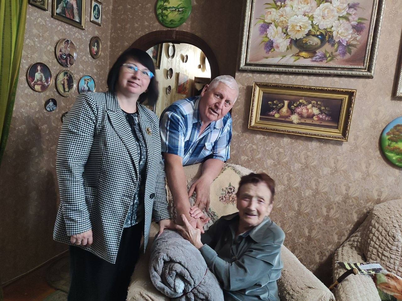 В Пинске поздравили 96-летнюю блокадницу Ленинграда