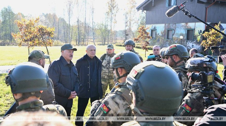 Смелый эксперимент, северная стратегия, учеба для военных и народное ополчение. Итоги недели Президента