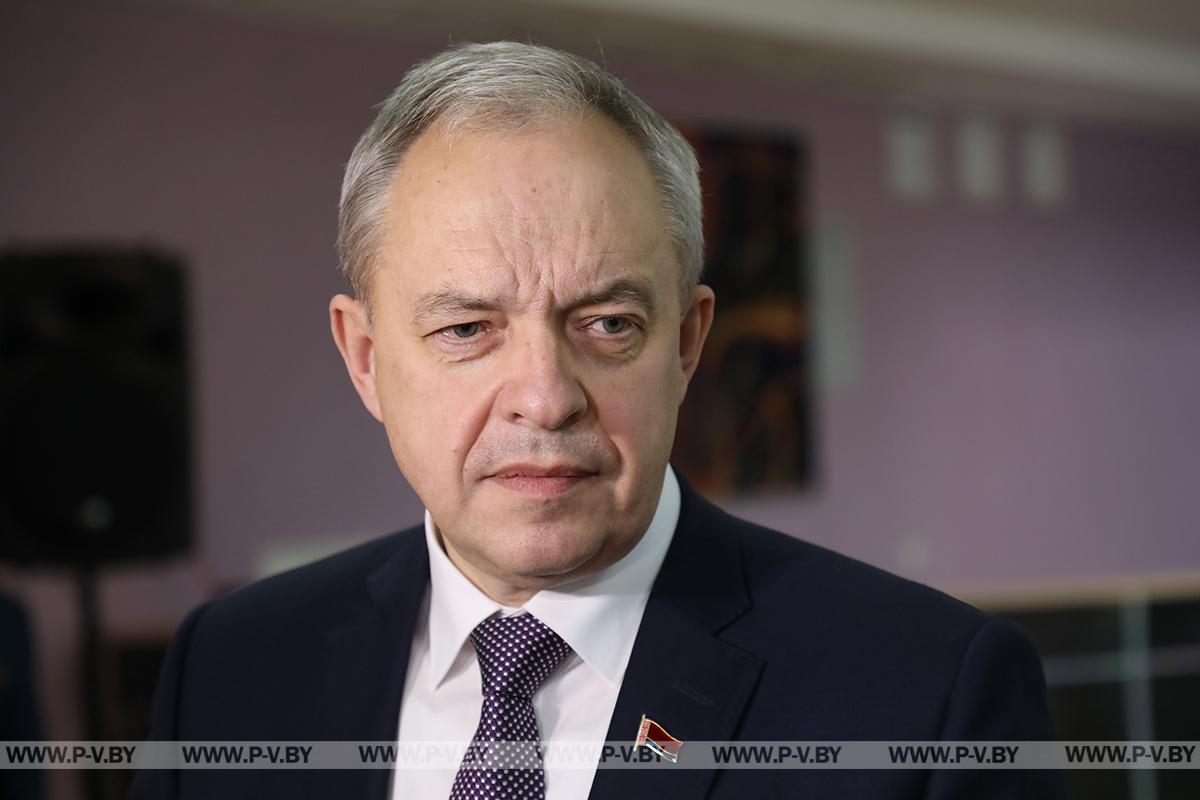 Сергеенко: в непростые периоды патриотизм, вера в историю и наше будущее пробуждают в людях лучшие качества Сергеенко: в непростые периоды патриотизм, вера в историю и наше будущее пробуждают в людях лучшие качества