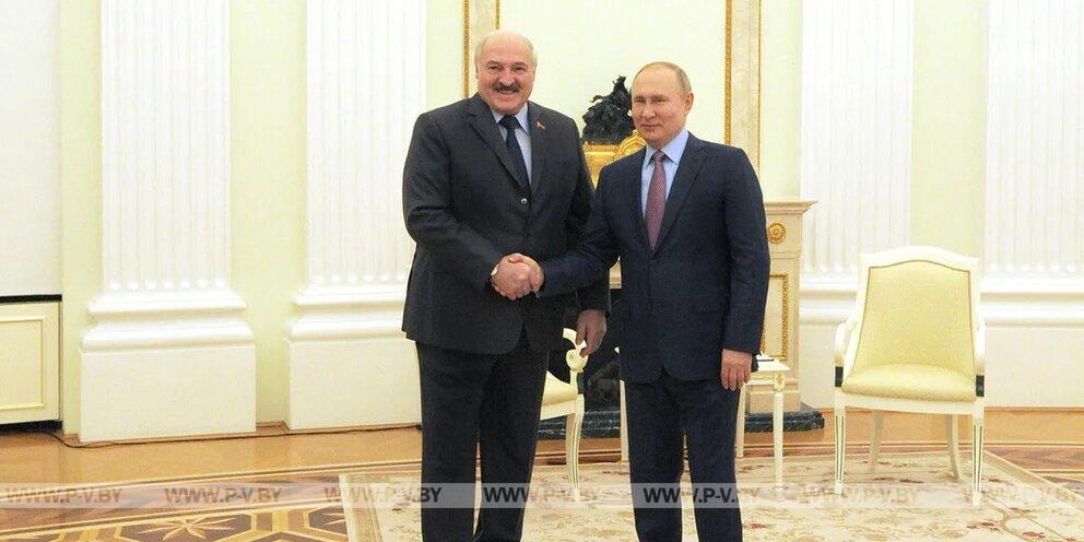 Путин проинформировал Лукашенко о ситуации на границе с Украиной и на Донбассе Путин проинформировал Лукашенко о ситуации на границе с Украиной и на Донбассе