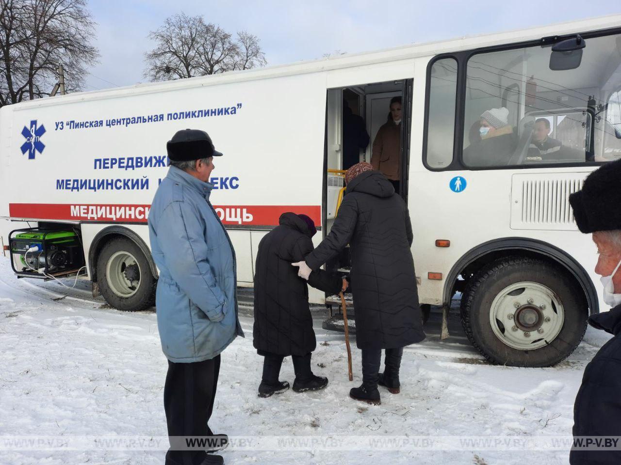 Передвижной медицинский комплекс: первый маршрут – в деревню Паре Передвижной медицинский комплекс: первый маршрут – в деревню Паре