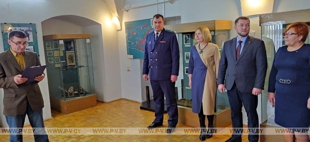 В Музее Белорусского Полесья выставочный зал «Пинщина в годы Великой Отечественной войны» дополнен экспозицией «Забвению не подлежит»