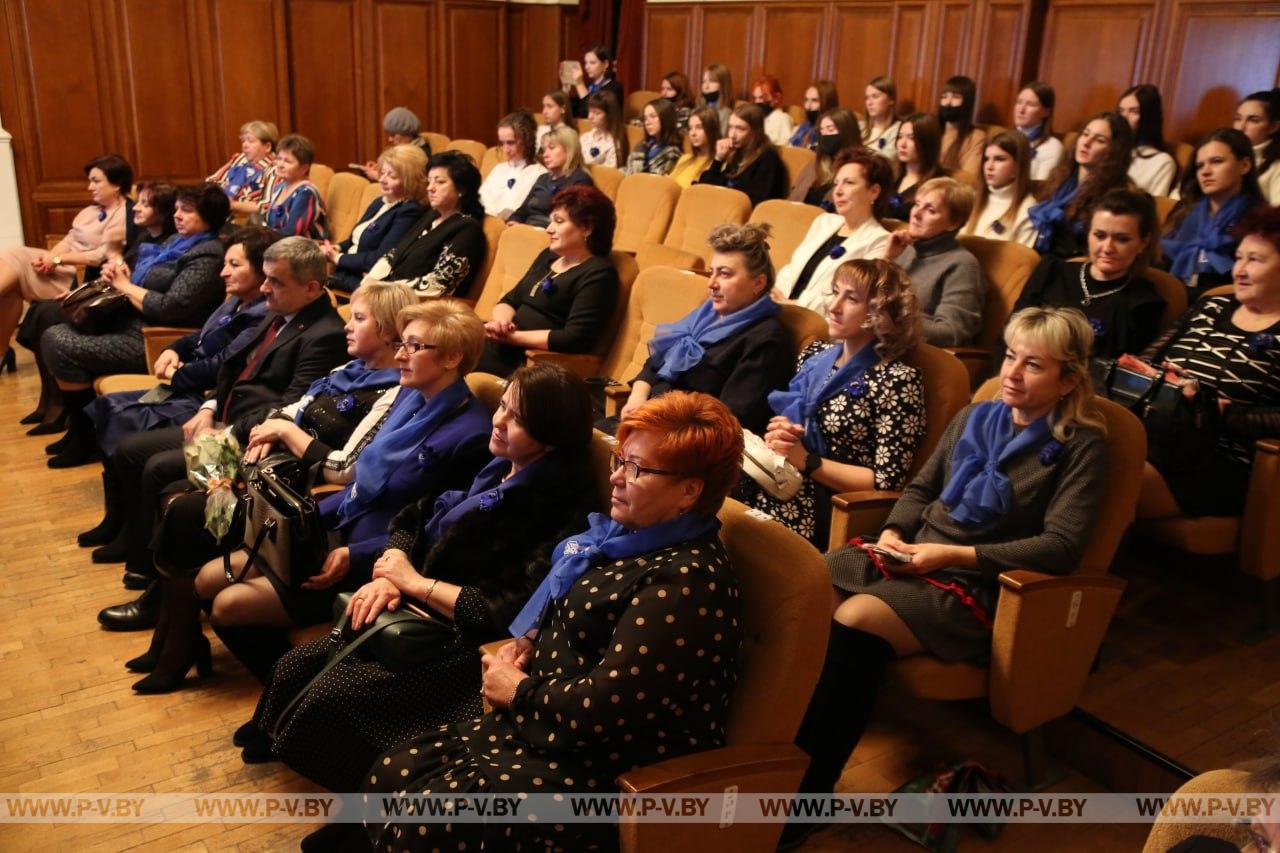 Белорусский союз женщин: 30 лет вместе
